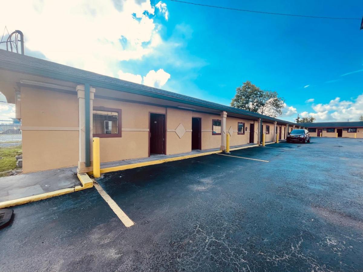 Royal Palms Motel & Rv Park 新奥尔良 外观 照片